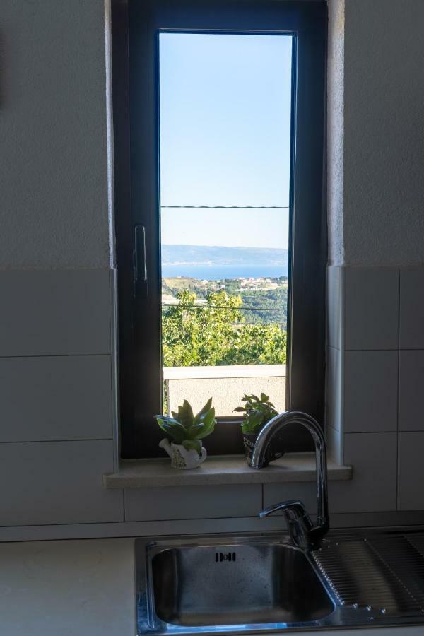 Apartment Orange Klis Exterior photo